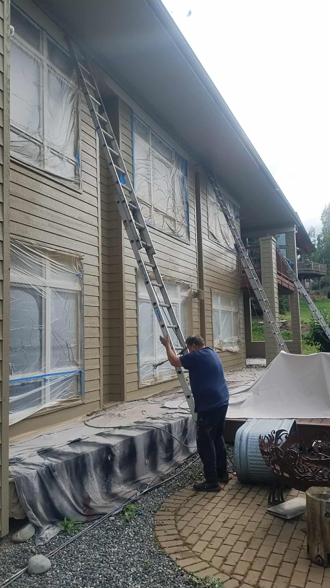 Professional siding painting in Anchorage